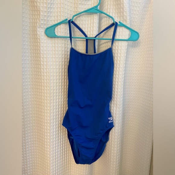 Speedo Endurance+ Open Back Training/Competition Swimsuit - Picture 3 of 5
